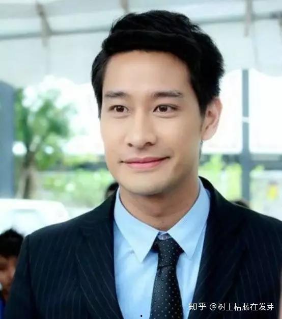 泰国明星男pong,魅力四溢的影视界新星